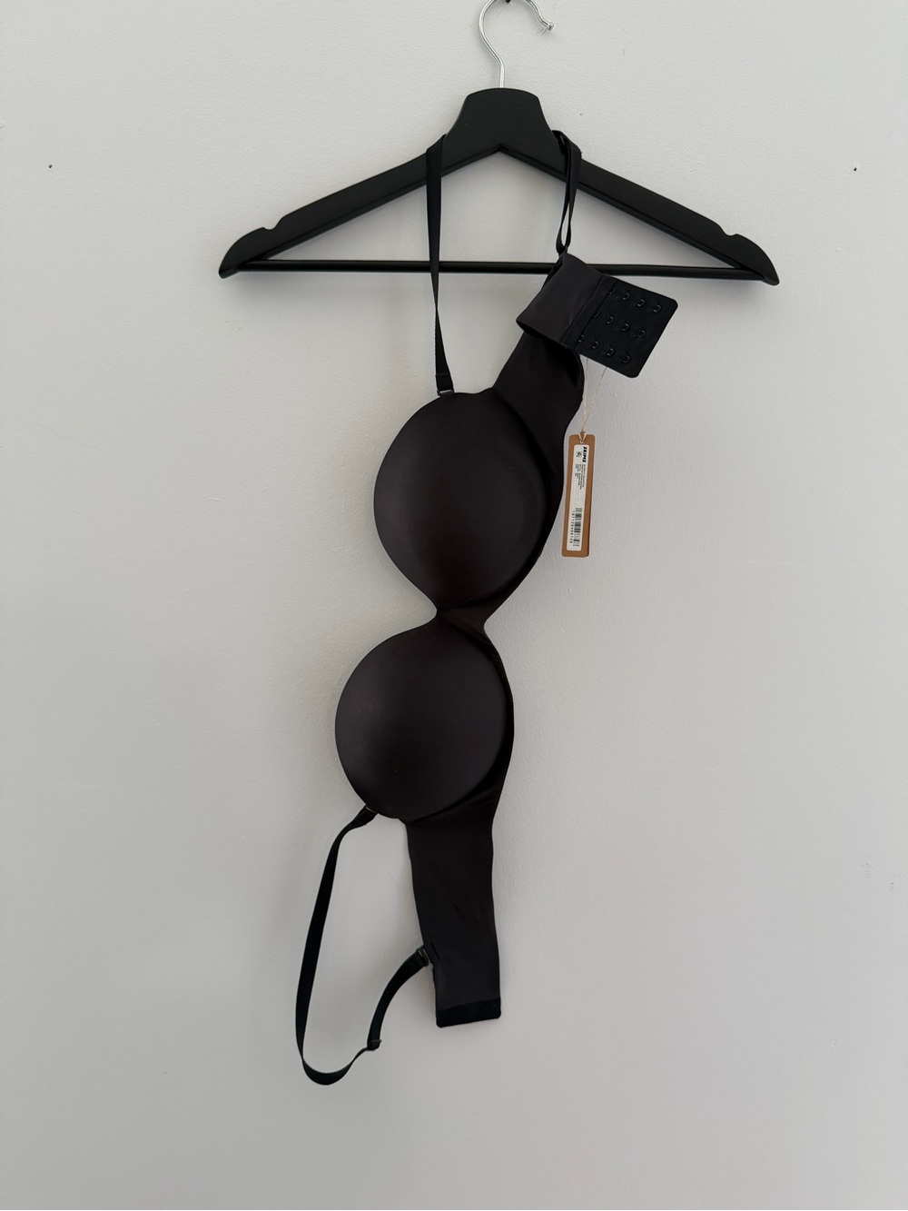 NWT! Skims Ultimate Collection Push-up Strapless Bra (removable straps) Size 36C